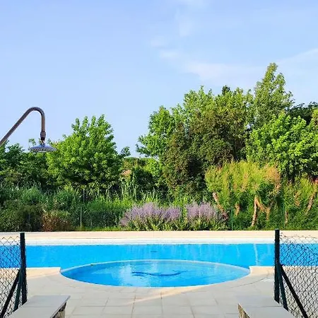 Holiday home Maison De En Ventoux *