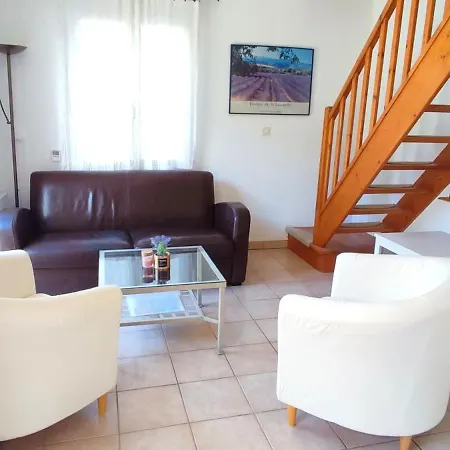 Holiday home Maison De En Ventoux *